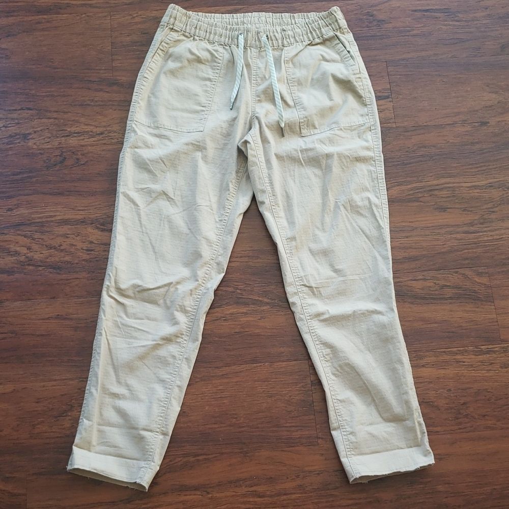Vuori Women's Sesame Athleisure Trendy Retro Ripstop Casual Pants Size Small